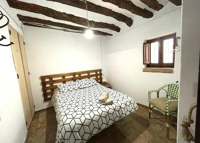 Casa Cuadras Nyaraló Granada